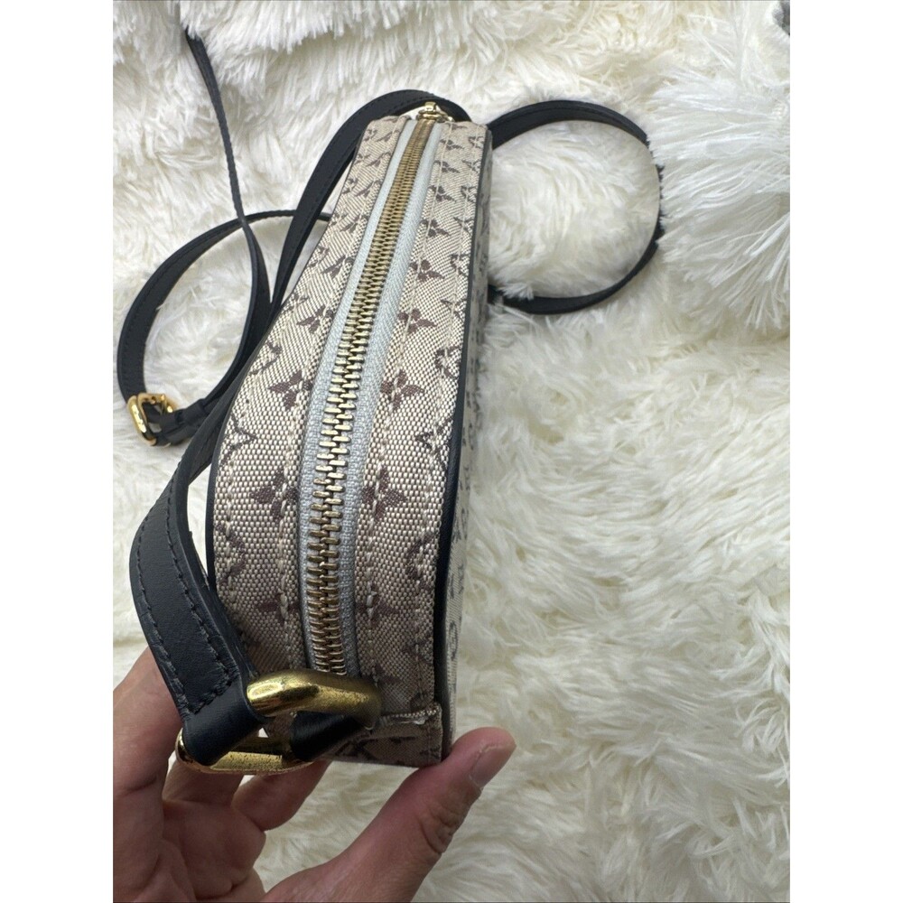 Vintage LOUIS VUITTON Monogram Mini Juliet MM Canvas Shoulder Bag Black - Picture 5 of 13